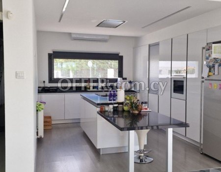 For Sale, Modern Four-Bedroom Detached House in Latsia - 6