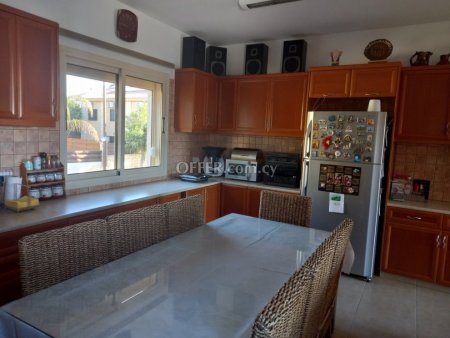 5 Bed Detached House for rent in Ypsonas, Limassol - 3