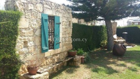 5 Bed Detached House for rent in Agios Sillas, Limassol - 3