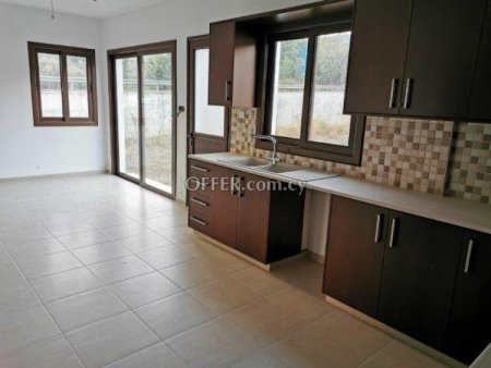4 Bed Detached House for rent in Eptagoneia, Limassol - 3