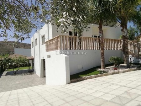 5 Bed Detached Villa for rent in Palodeia, Limassol - 2