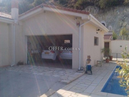 3 Bed Bungalow for sale in Finikaria, Limassol - 2