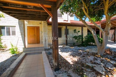 3 Bed Detached House for sale in Souni-Zanakia, Limassol - 2