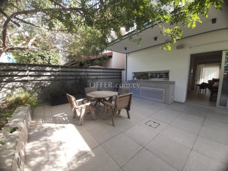 3 Bed Detached House for rent in Agia Filaxi, Limassol - 2