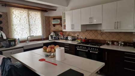 4 Bed Detached House for rent in Agios Sillas, Limassol - 2