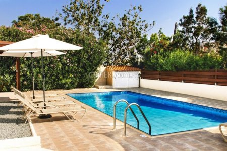 3 Bed Detached House for rent in Coral Bay, Paphos - 2