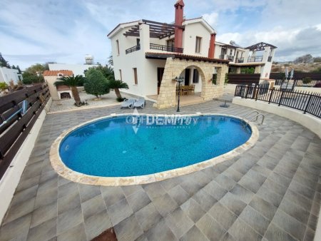 Villa For Rent in Chloraka, Paphos - DP3895 - 1