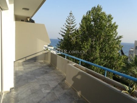 3 Bed Apartment for sale in Amathounta, Limassol