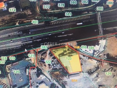 Field for sale in Agios Athanasios, Limassol - 1