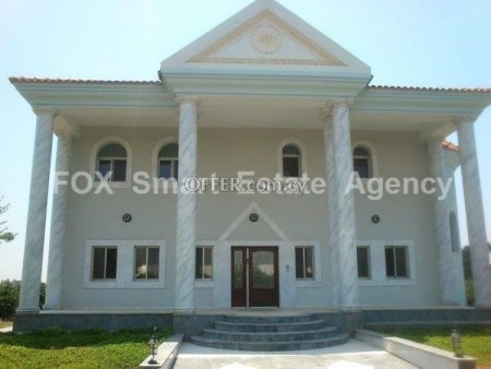 4 Bed Detached House for sale in Asomatos, Limassol - 1