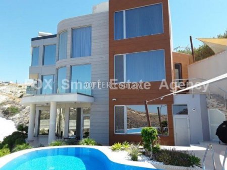 4 Bed Detached House for sale in Agios Tychon, Limassol - 1