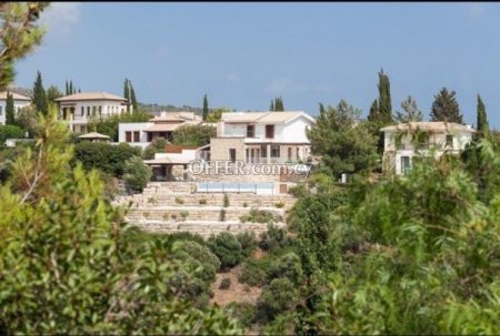 4 Bed Detached House for sale in Aphrodite hills, Paphos