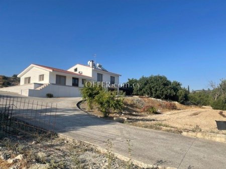 4 Bed Detached House for sale in Spitali, Limassol - 1