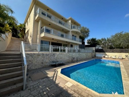 4 Bed Detached House for sale in Agia Paraskevi, Limassol