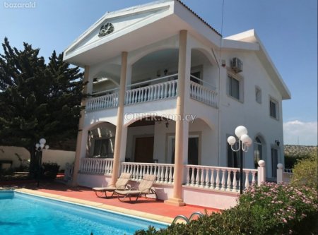 4 Bed Detached House for rent in Agios Tychon, Limassol