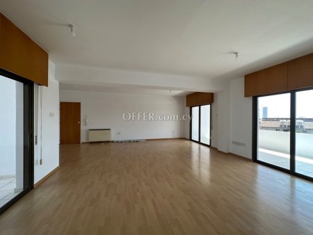 Office for rent in Limassol, Limassol
