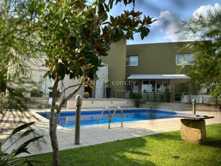 5 Bed Detached Villa for sale in Agios Athanasios, Limassol