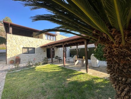 3 Bed Detached House for sale in Kalo Chorio, Limassol