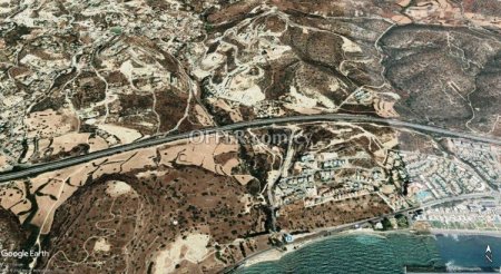 Field for sale in Agios Tychon, Limassol