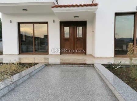 4 Bed Detached House for rent in Eptagoneia, Limassol - 1