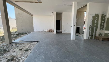 3 Bed Detached House for rent in Anthoupoli (Polemidia), Limassol - 1