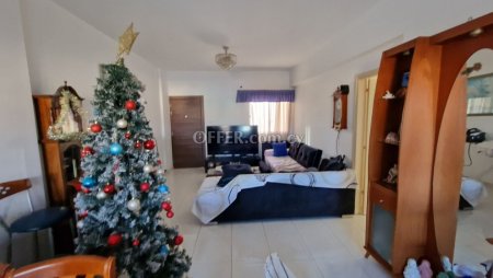 3 Bed Apartment for sale in Mesa Geitonia, Limassol