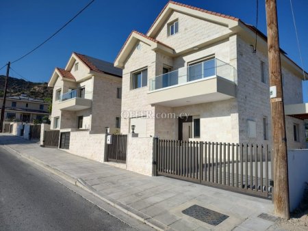 5 Bed Detached Villa for rent in Palodeia, Limassol - 1