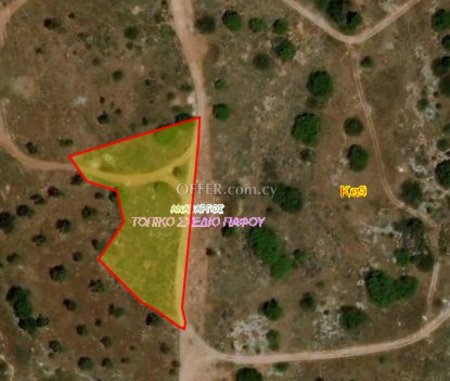 Residential Field for sale in Anavargos, Paphos
