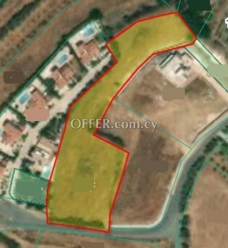 Field for sale in Argaka, Paphos