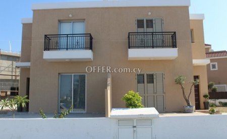 2 Bed Semi-Detached House for sale in Geroskipou, Paphos