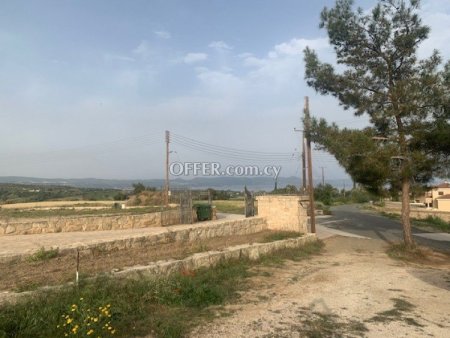 Field for sale in Argaka, Paphos