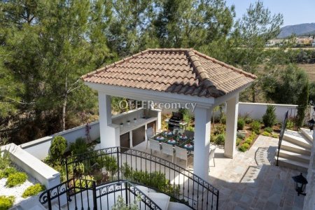 4 Bed Detached House for sale in Argaka, Paphos - 1