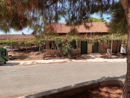 4 Bed Bungalow for sale in Nea Dimmata, Paphos - 1