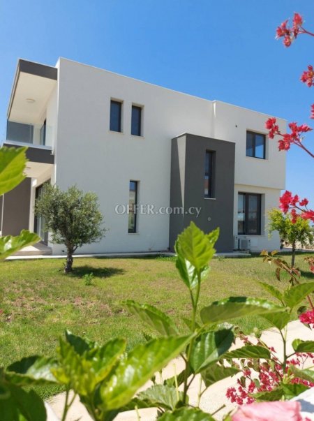 3 Bed Detached House for sale in Chlorakas, Paphos - 1