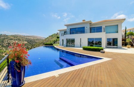 4 Bed Detached House for sale in Aphrodite hills, Paphos - 1