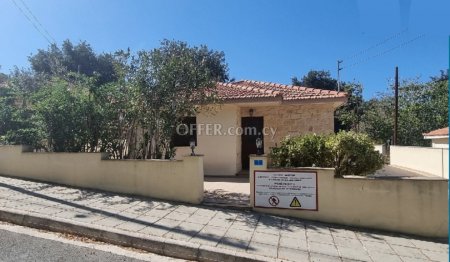 3 Bed Detached House for sale in Lysos, Paphos
