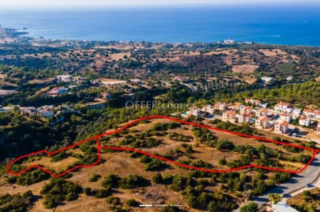 Field for sale in Neo Chorio, Paphos