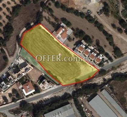 Residential Field for sale in Mesa Chorio, Paphos