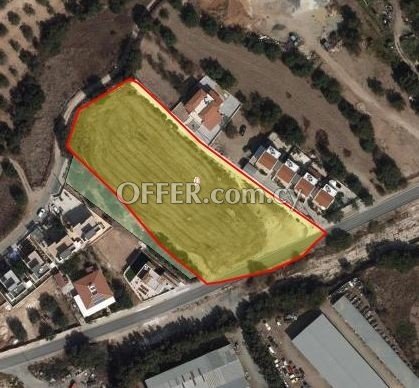 Residential Field for sale in Mesa Chorio, Paphos - 1