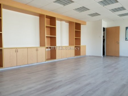 Office for rent in Agios Nicolaos, Limassol - 6