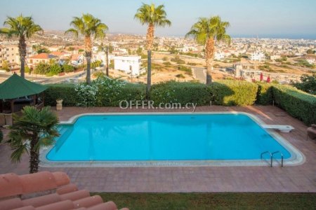 7 Bed Detached House for sale in Agios Athanasios, Limassol - 11