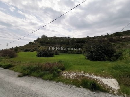 Residential Field for sale in Kalavasos, Larnaca - 3
