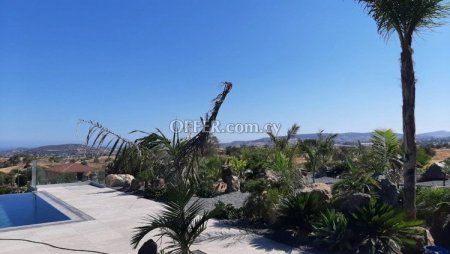 3 Bed Bungalow for rent in Parekklisia, Limassol - 11