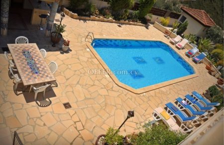 8 Bed Detached House for rent in Kolossi, Limassol - 11