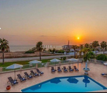 7 Bed Detached House for rent in Sea Caves, Paphos - 10