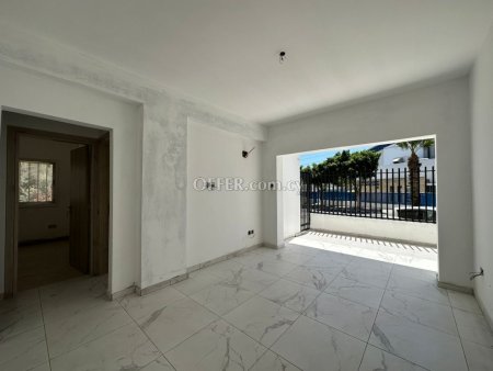 New For Sale €189,000 Apartment 3 bedrooms, Larnaka (Center), Larnaca Larnaca - 7
