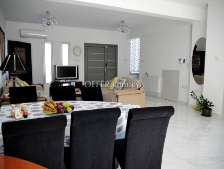 3 Bed Detached House for sale in Palodeia, Limassol - 10