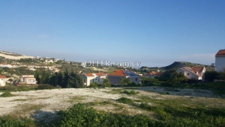 Field for sale in Agios Tychon, Limassol - 7