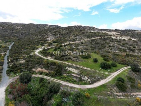 Residential Field for sale in Agios Tychon, Limassol - 3