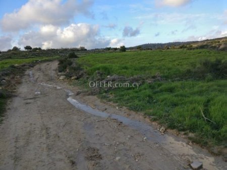 Residential Field for sale in Anogyra, Limassol - 3